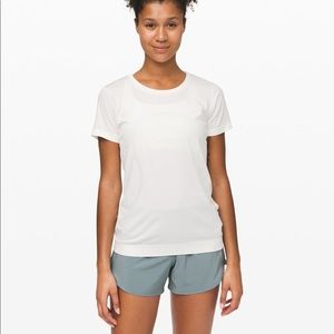 Lululemon Swiftly Tech relaxed short sleeve